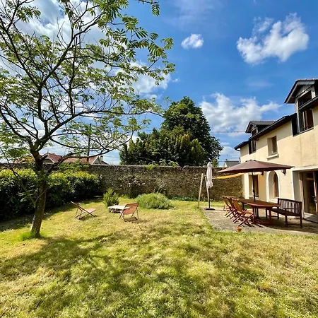 Дом отдыха Maison Avec Jardin - L'orangerie *